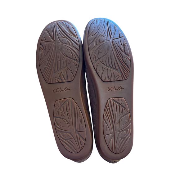 Olukai Women’s Nohea Nubuck Loafers, brown, size 10 - Picture 7 of 8